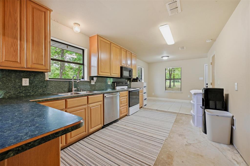 4476 County Road 107 Property Photo 8