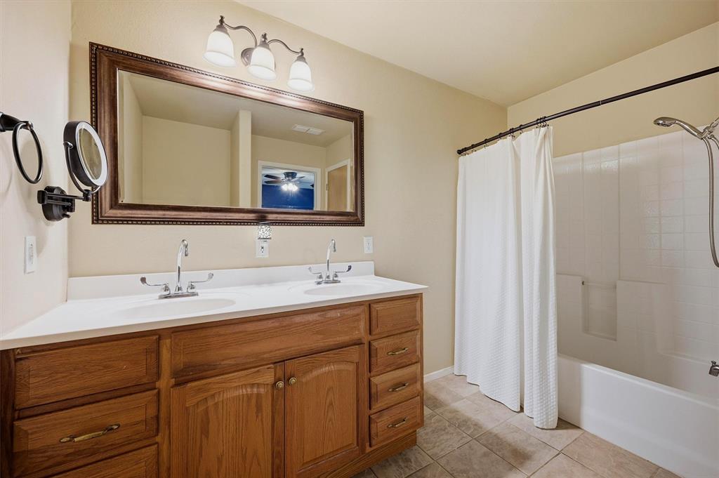 4476 County Road 107 Property Photo 15
