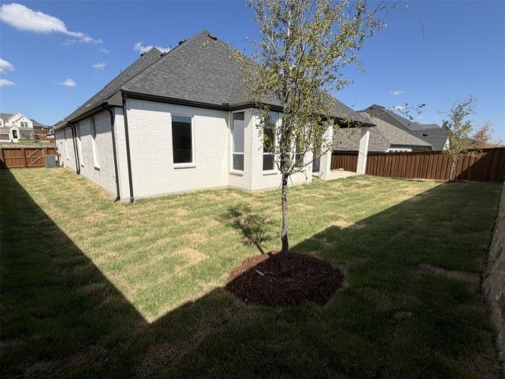 2529 Domingo Drive Property Photo 15