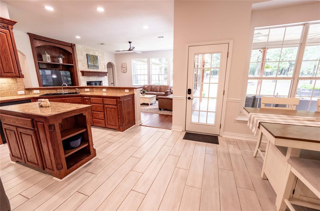 735 Sleepy Hollow Lane Property Photo 12