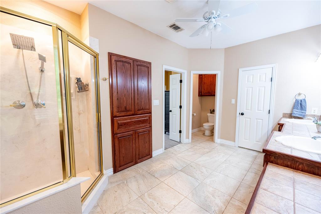 735 Sleepy Hollow Lane Property Photo 17