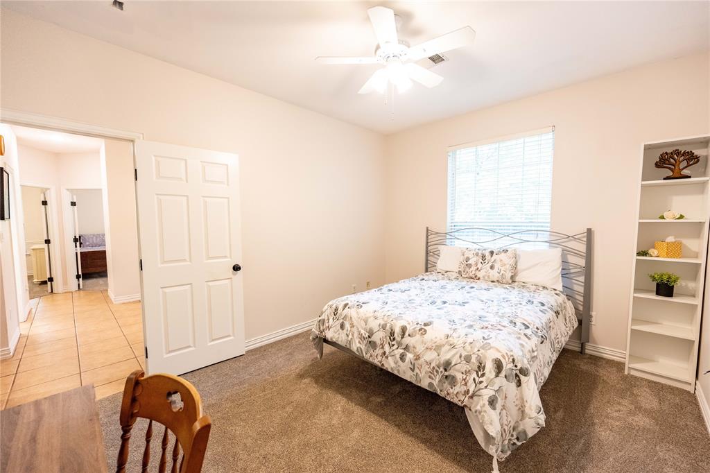 735 Sleepy Hollow Lane Property Photo 18