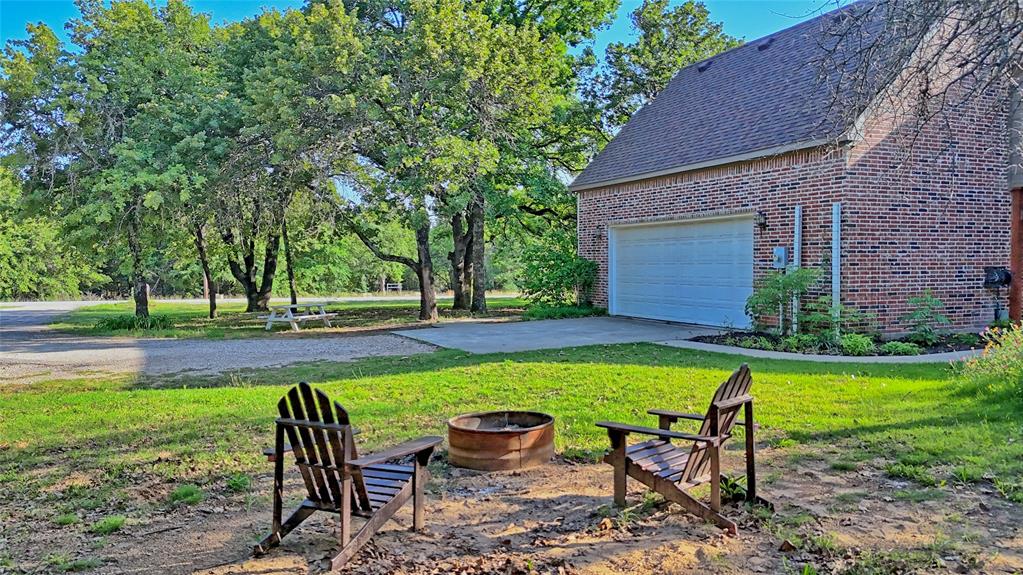 735 Sleepy Hollow Lane Property Photo 28