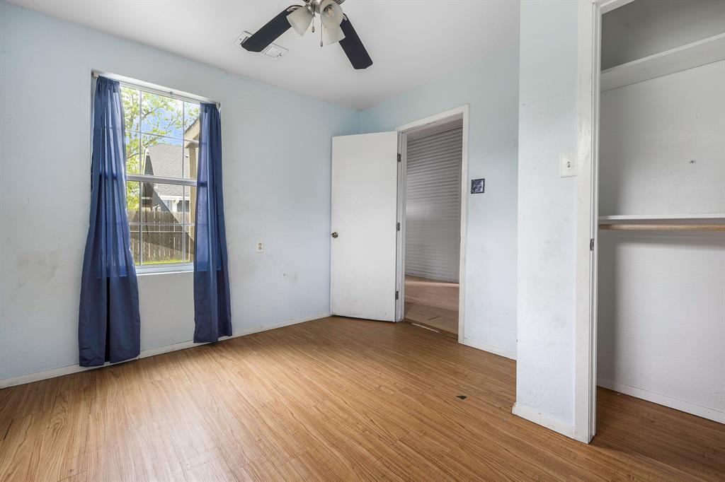 719 W Tarleton Street Property Photo 15