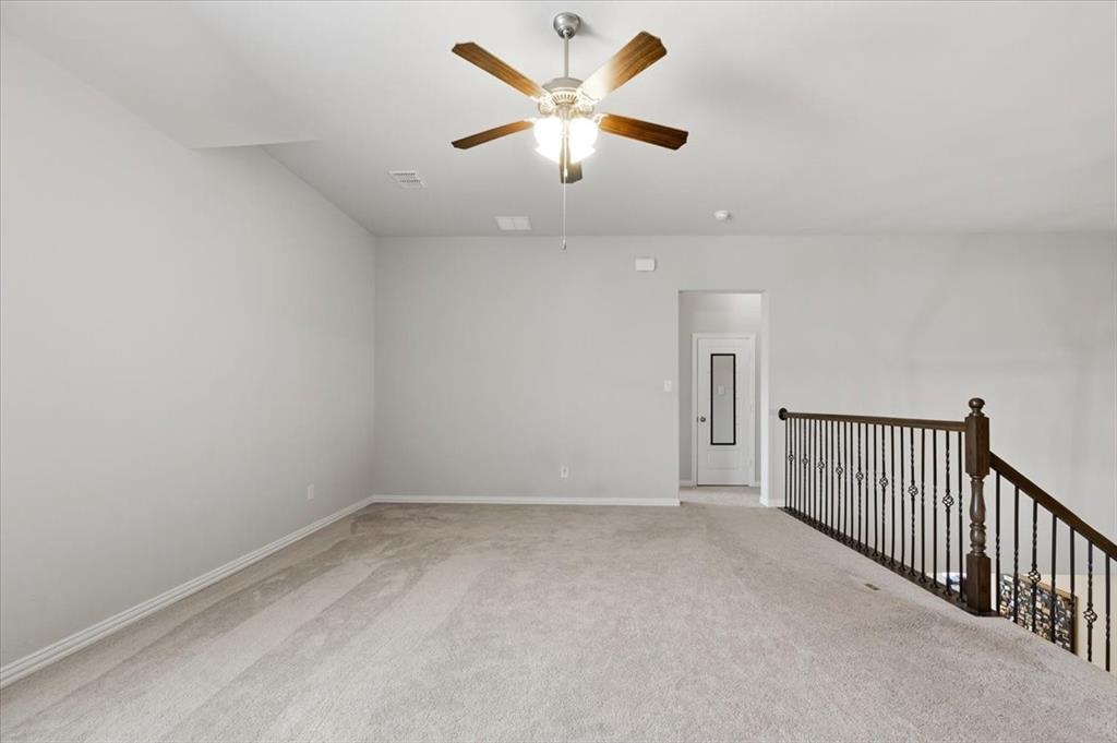 725 Rosewood Place Property Photo 27