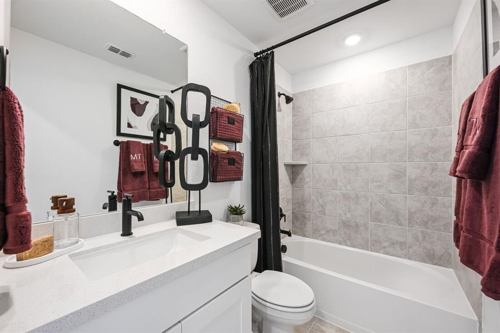 1720 Angus Drive Property Photo 20