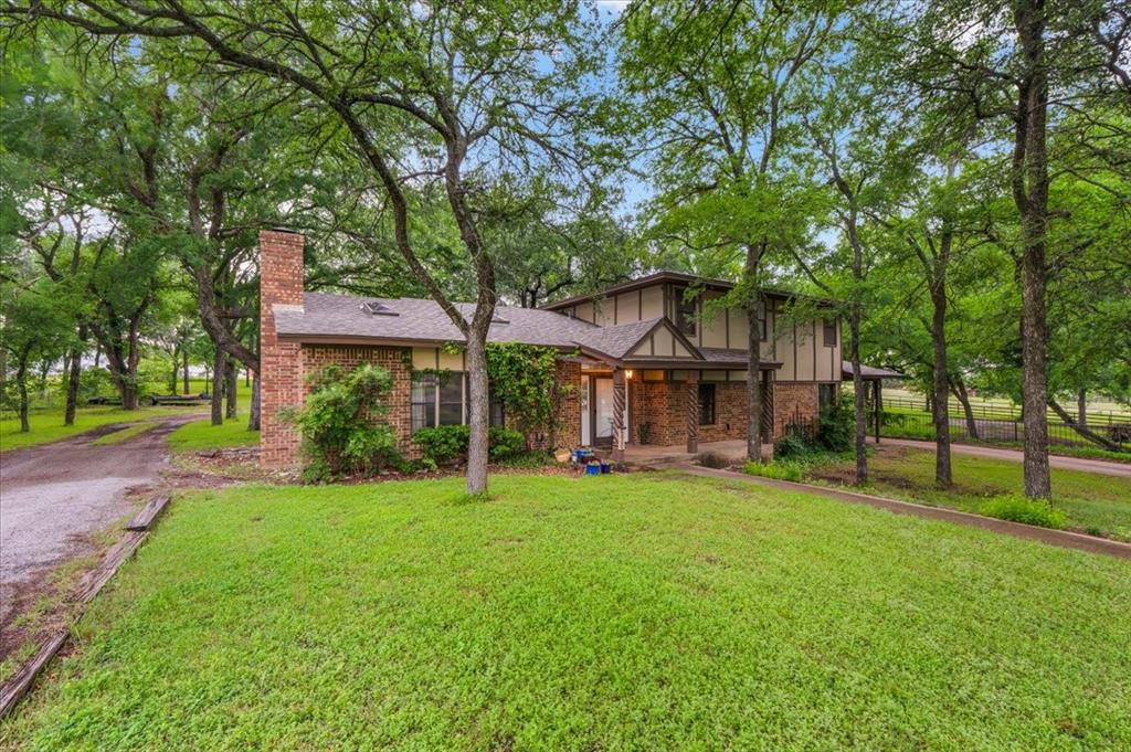 220 Annetta Property Photo 1