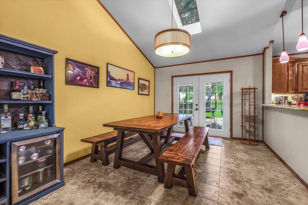 220 Annetta Property Photo 30