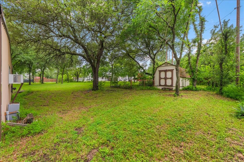 220 Annetta Property Photo 35