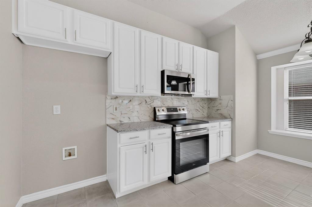 612 Mooney Drive Property Photo 12