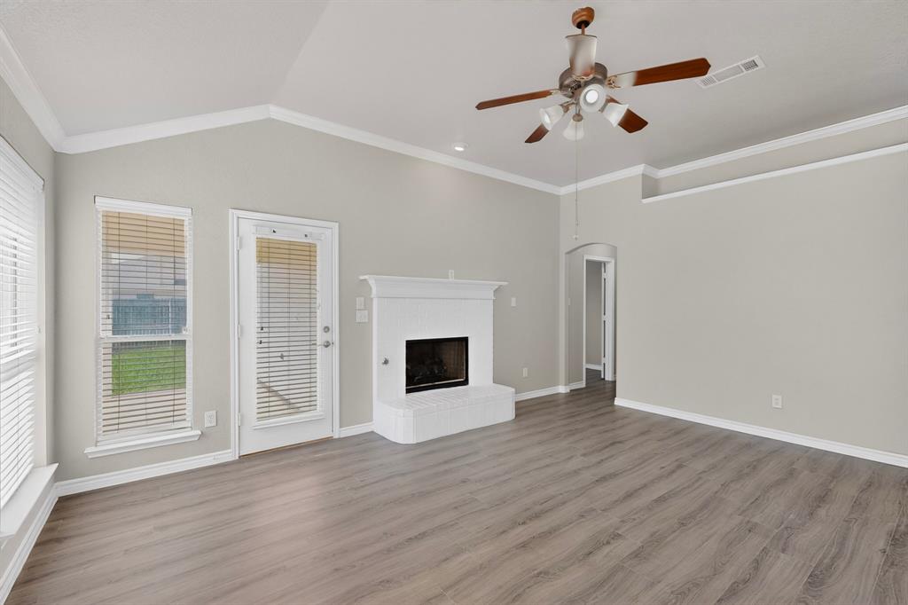 612 Mooney Drive Property Photo 17