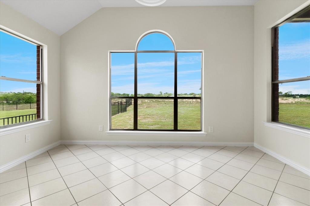 11000 Owl Creek Drive Property Photo 10