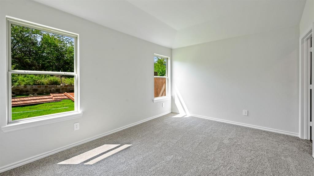 1643 Blaire Drive Property Photo 15