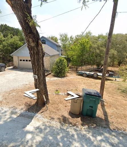 261 County Road 1766 Property Photo 3