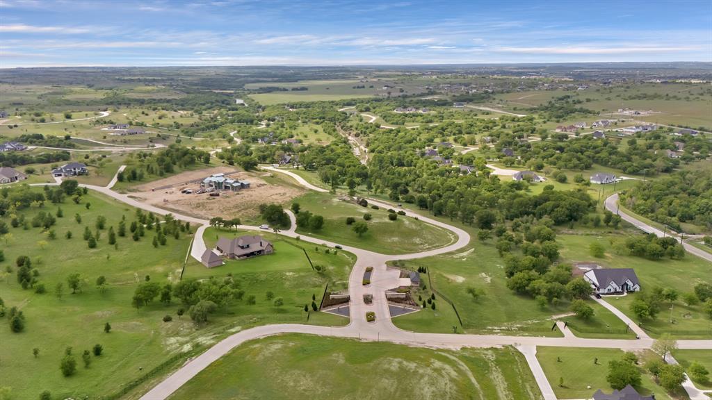 3061 Winding Creek Trail Property Photo 9