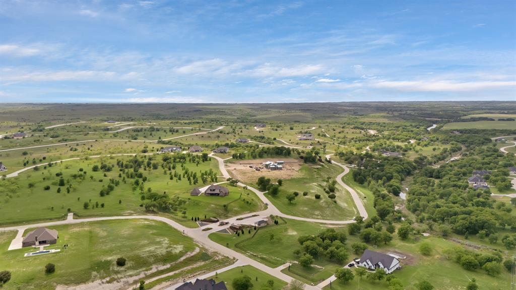3061 Winding Creek Trail Property Photo 10