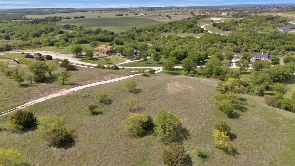 3061 Winding Creek Trail Property Photo 16