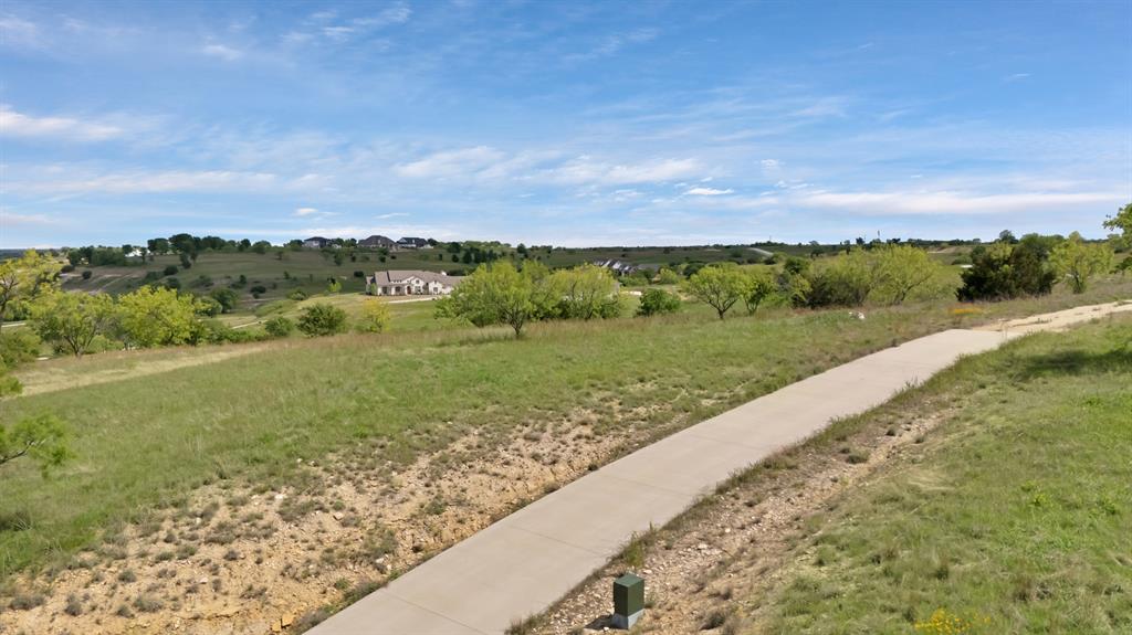 3061 Winding Creek Trail Property Photo 18