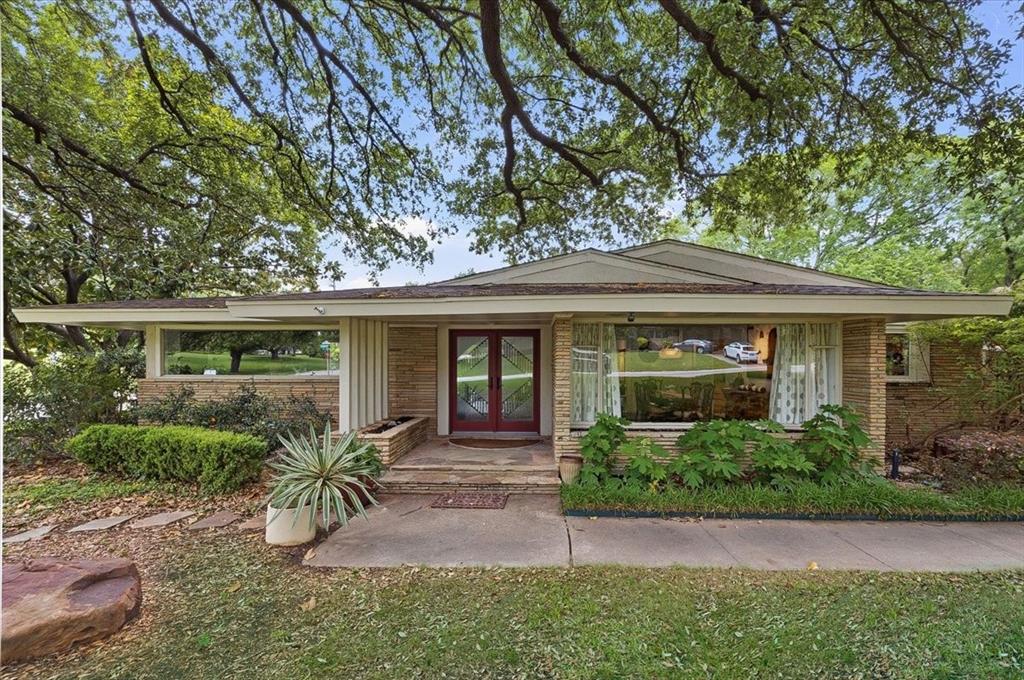 3601 Encanto Property Photo 1