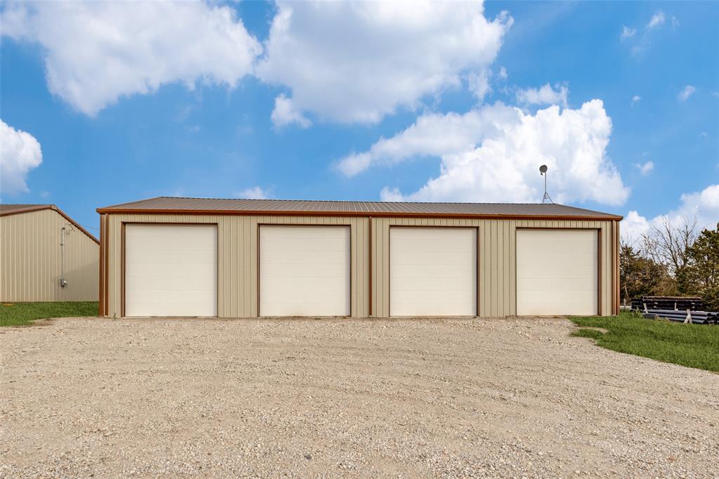 15602 State Highway 160 Property Photo 9