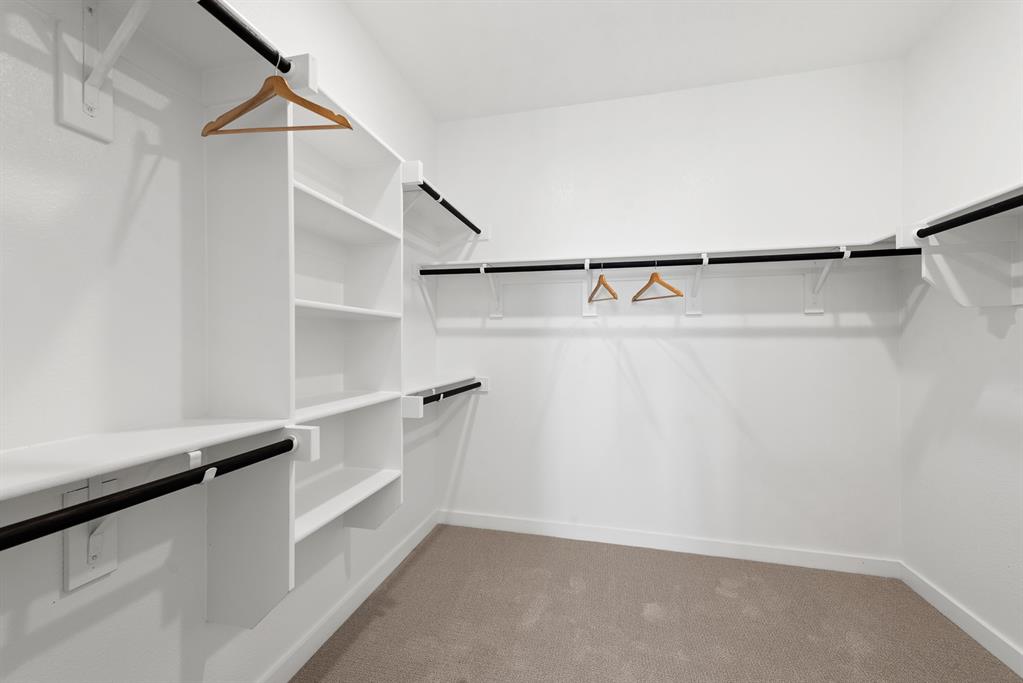 8548 Treeline Parkway Property Photo 18