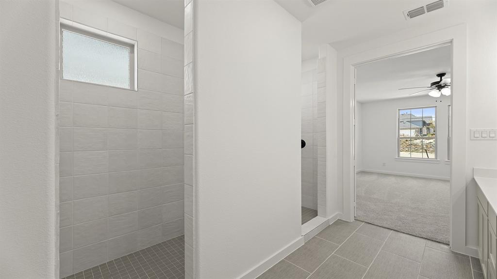 8736 Treeline Parkway Property Photo 14