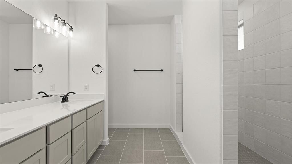 8736 Treeline Parkway Property Photo 16