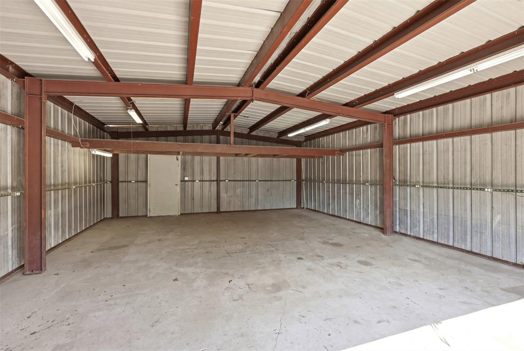 125 County Road 596 Property Photo 10