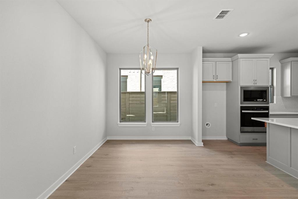 9321 Rolling Meadow Way Property Photo 11