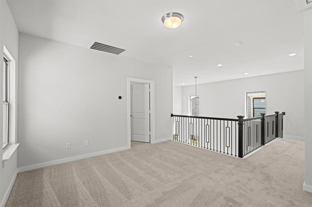 9321 Rolling Meadow Way Property Photo 22