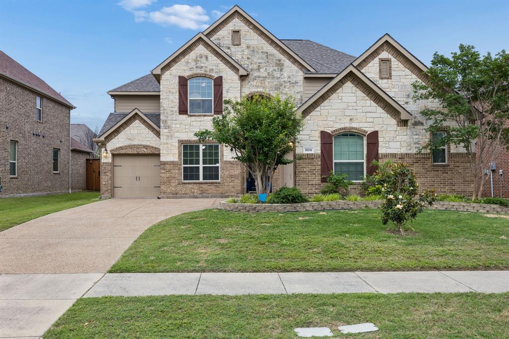 9519 Amberwoods Lane Property Photo 1