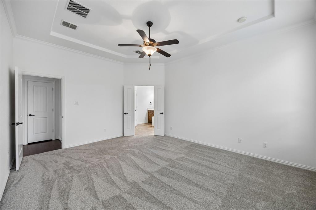 9519 Amberwoods Lane Property Photo 19
