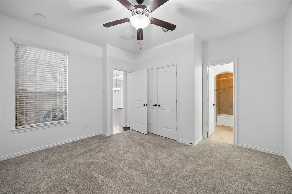 9519 Amberwoods Lane Property Photo 22