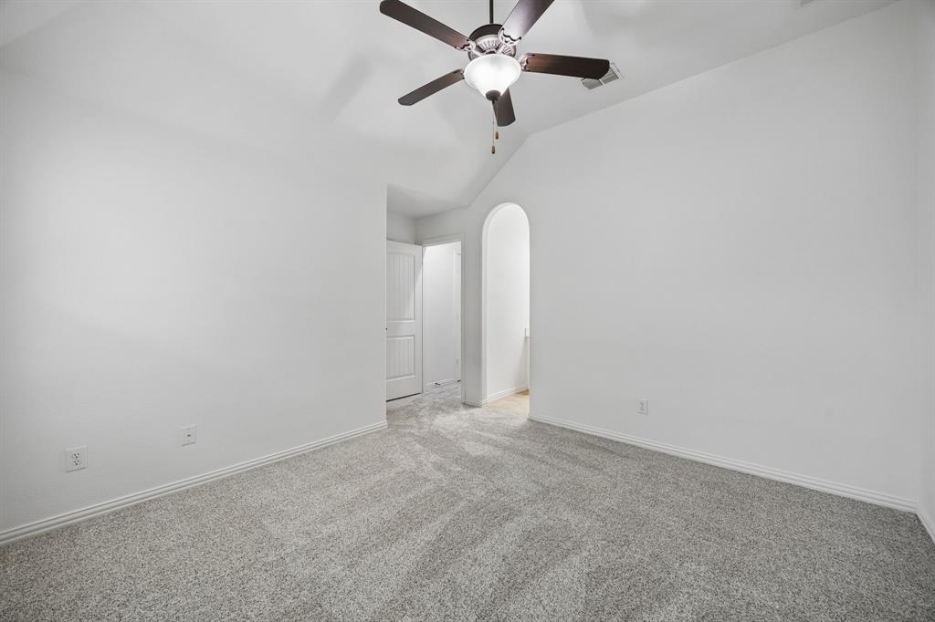 9519 Amberwoods Lane Property Photo 33