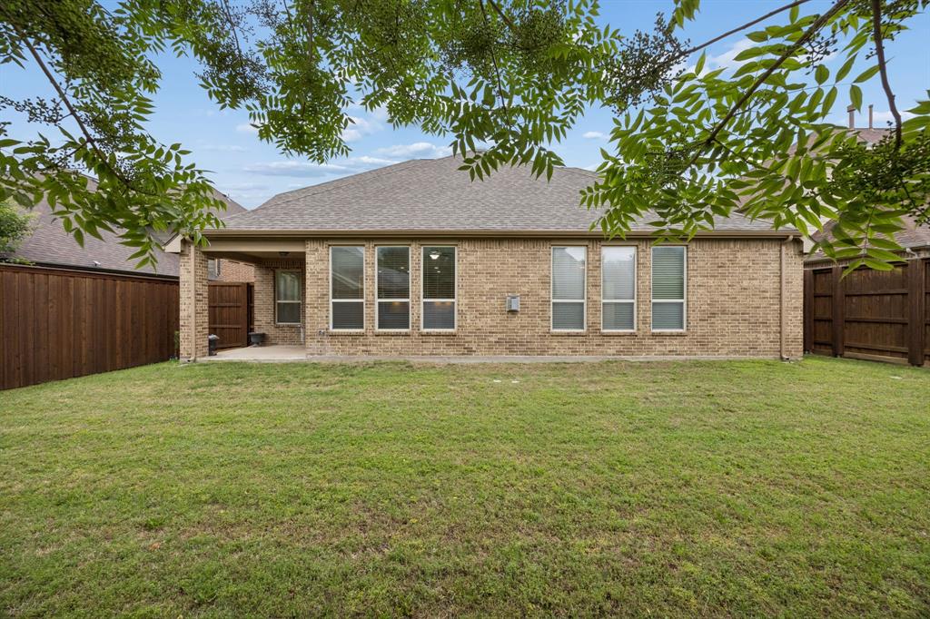 9519 Amberwoods Lane Property Photo 39