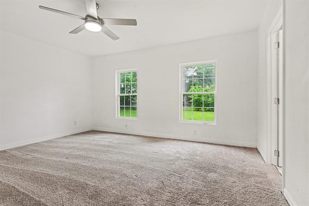 2610 Hillcrest Avenue Property Photo 10