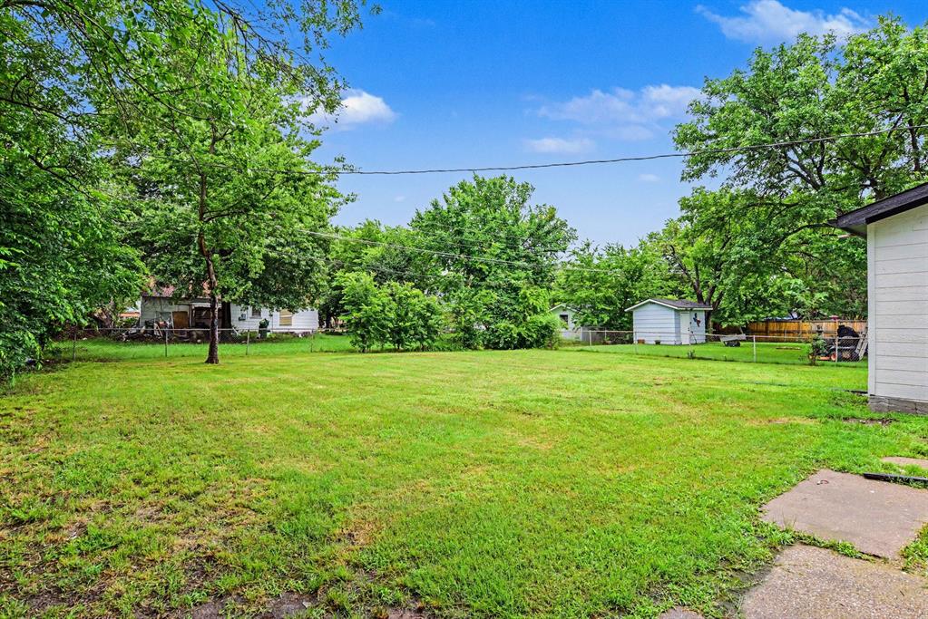 2610 Hillcrest Avenue Property Photo 21