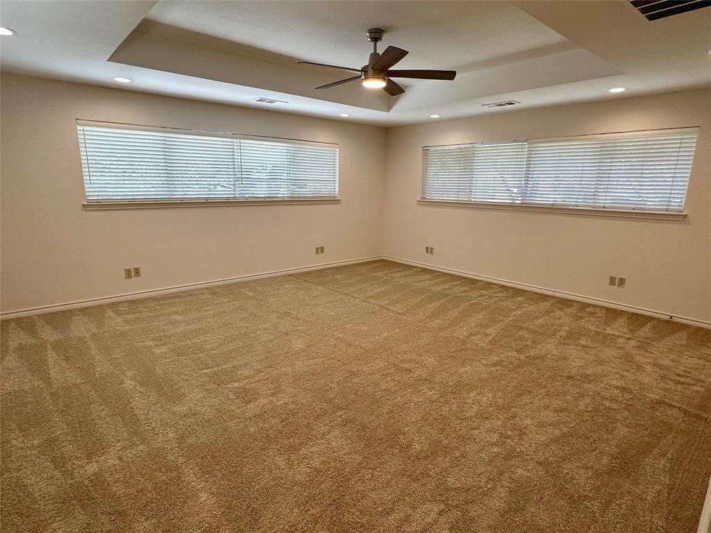 7145 Crooked Oak Drive Property Photo 14