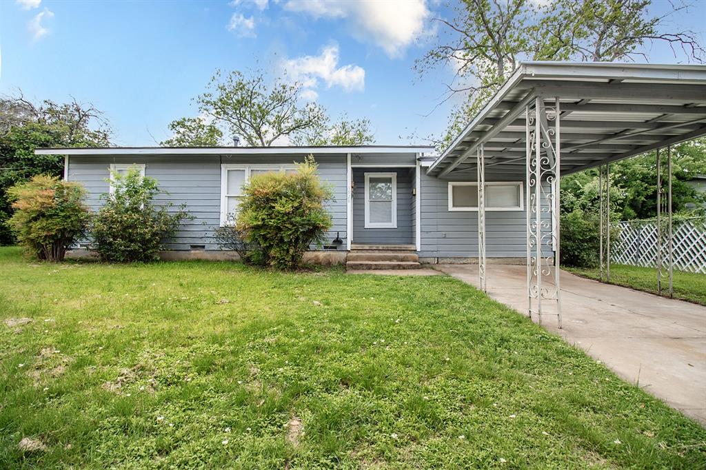1928 S Walnut Street Property Photo 1