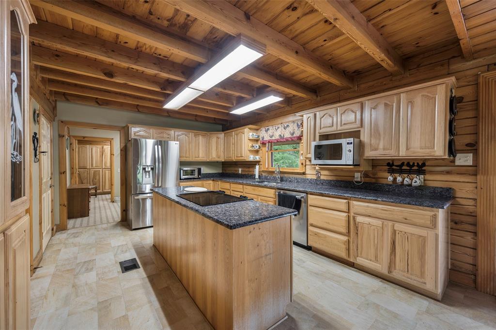 1003 Vz County Road 3211 Property Photo 10