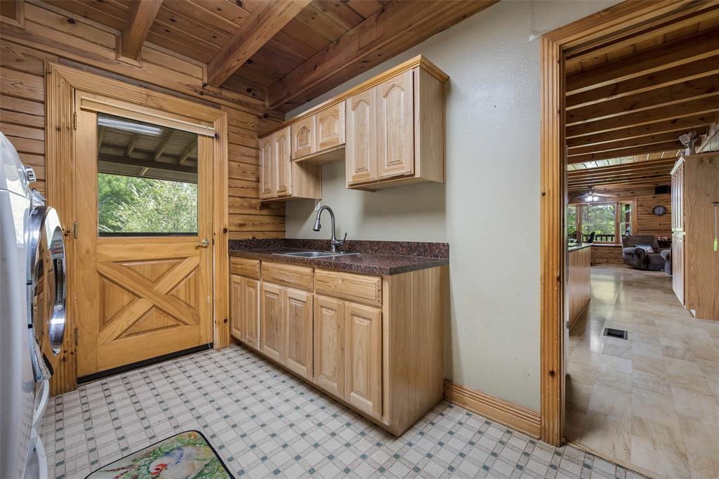 1003 Vz County Road 3211 Property Photo 13
