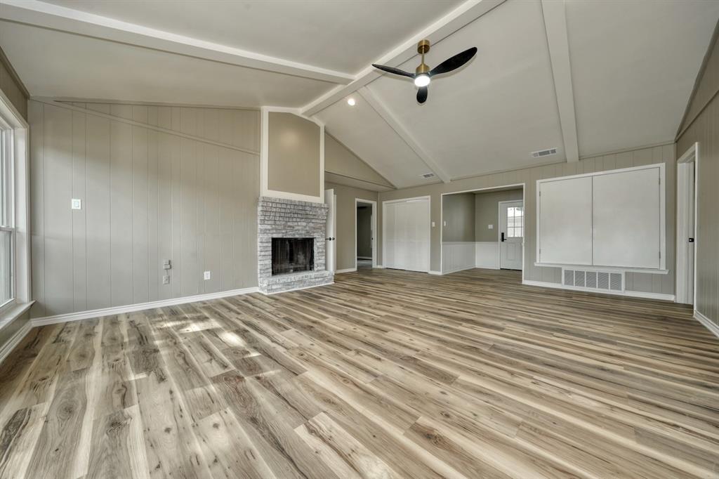 1221 Chateau Lane Property Photo 10