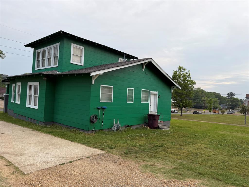 9890 Highway 79 Property Photo 2