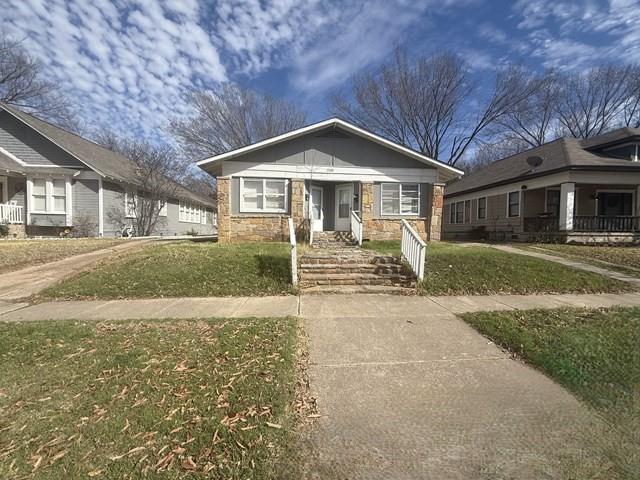 2115 Hurley Avenue Property Photo 2