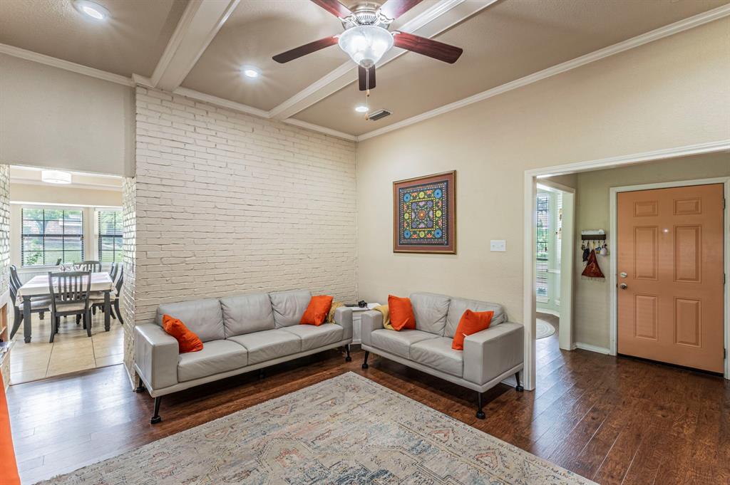1500 Sunnyslope Drive Property Photo 3