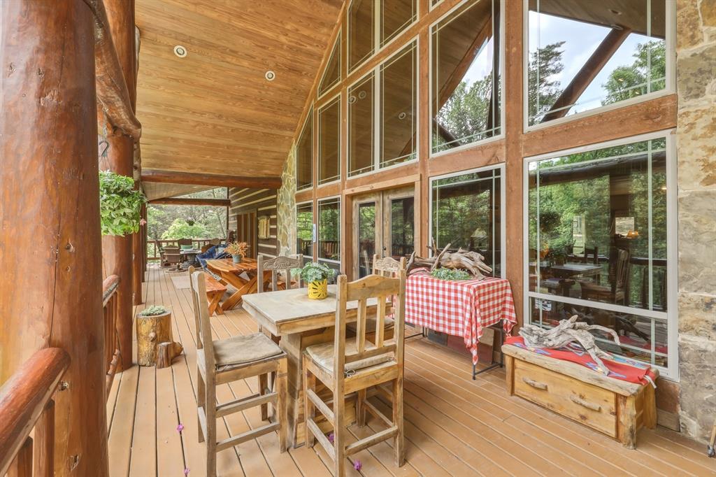 1070 Fm 2137 Property Photo 6