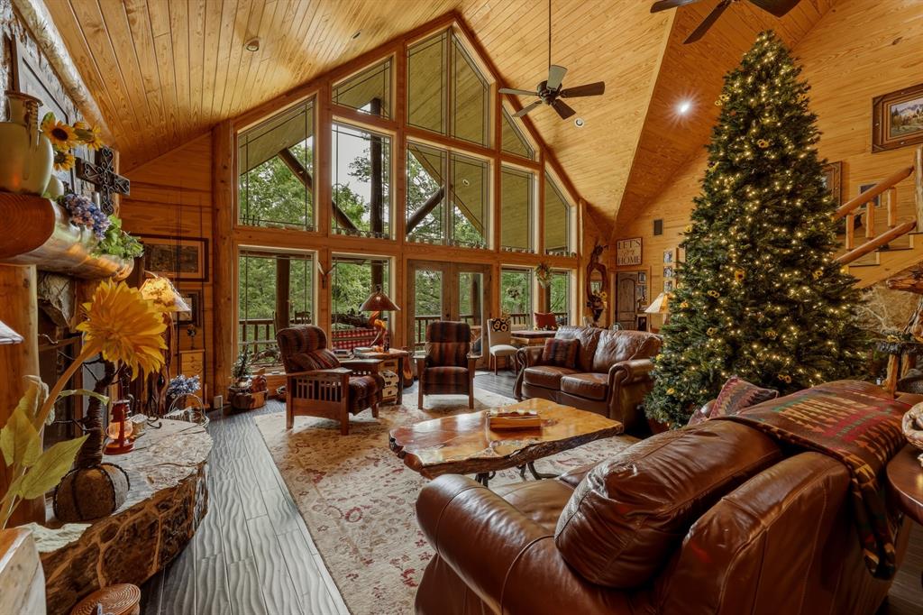 1070 Fm 2137 Property Photo 11