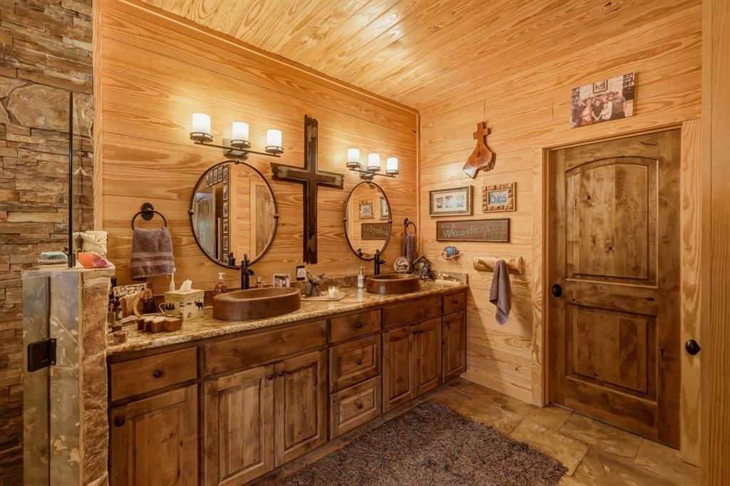 1070 Fm 2137 Property Photo 25