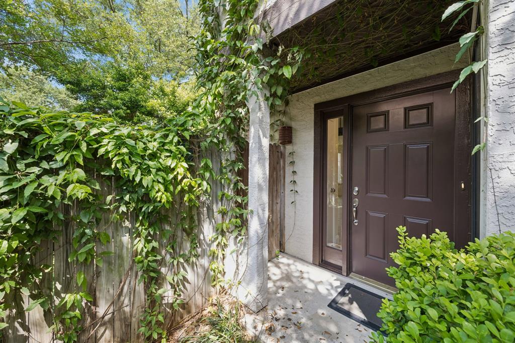 18040 Midway Road 218 Property Photo 6