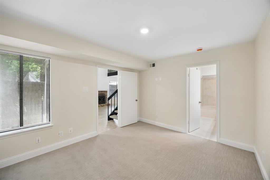 18040 Midway Road 218 Property Photo 24